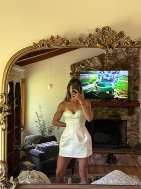 LEAU Baby Bustier Mini Dress—white